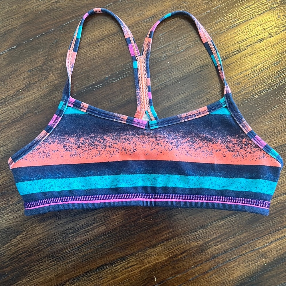Girls 8 Ivivva sports bra cropped top gymnastics Lululemon blue orange purple.